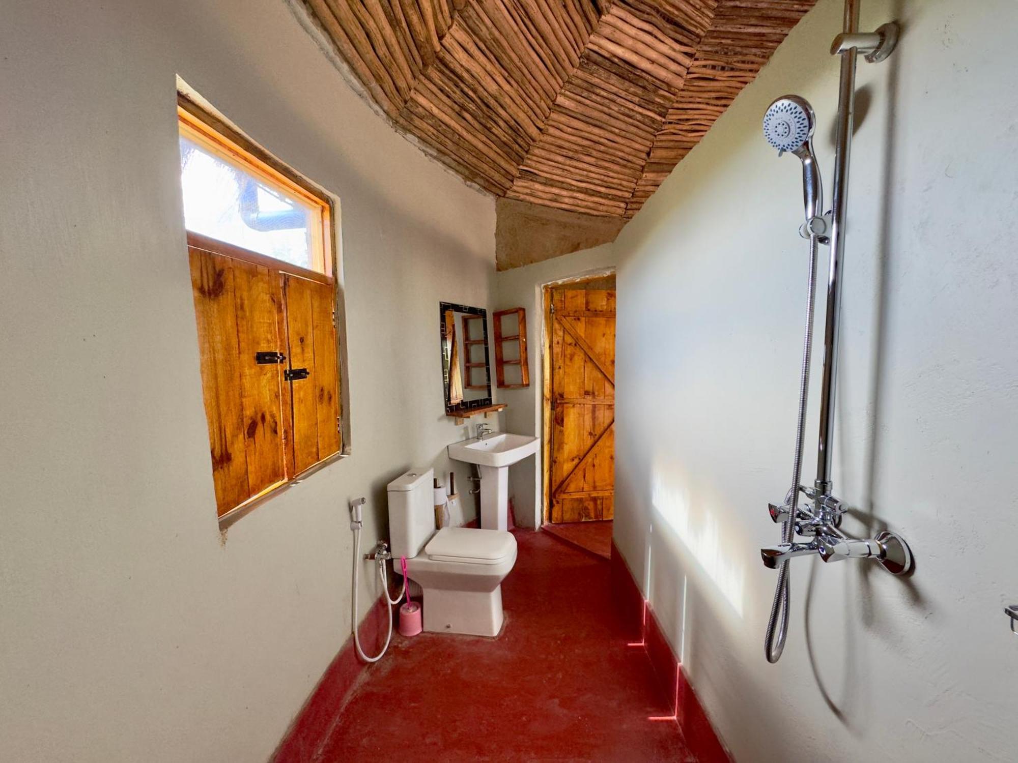 Maasai Eco Boma & Lodge - Experience Maasai Culture Makuyuni Εξωτερικό φωτογραφία